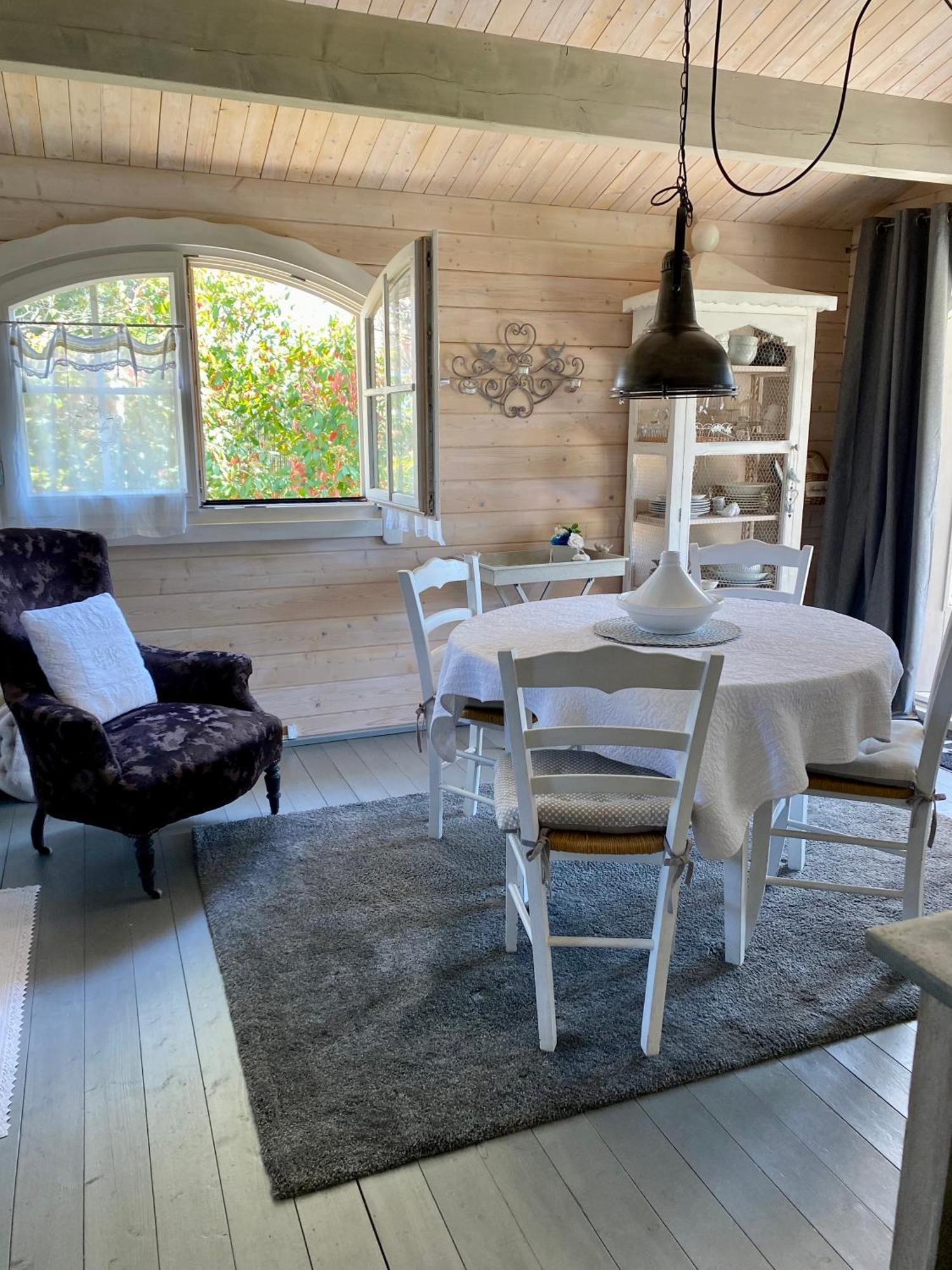 Chalet De Charme Aniane المظهر الخارجي الصورة